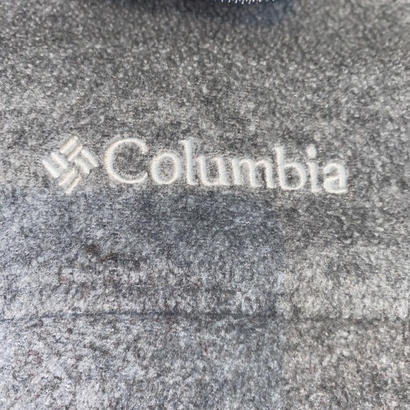 Columbia Gray Fleece Zip up Jacket 2 zip pockets Excellent Condition - Picture 3 of 6